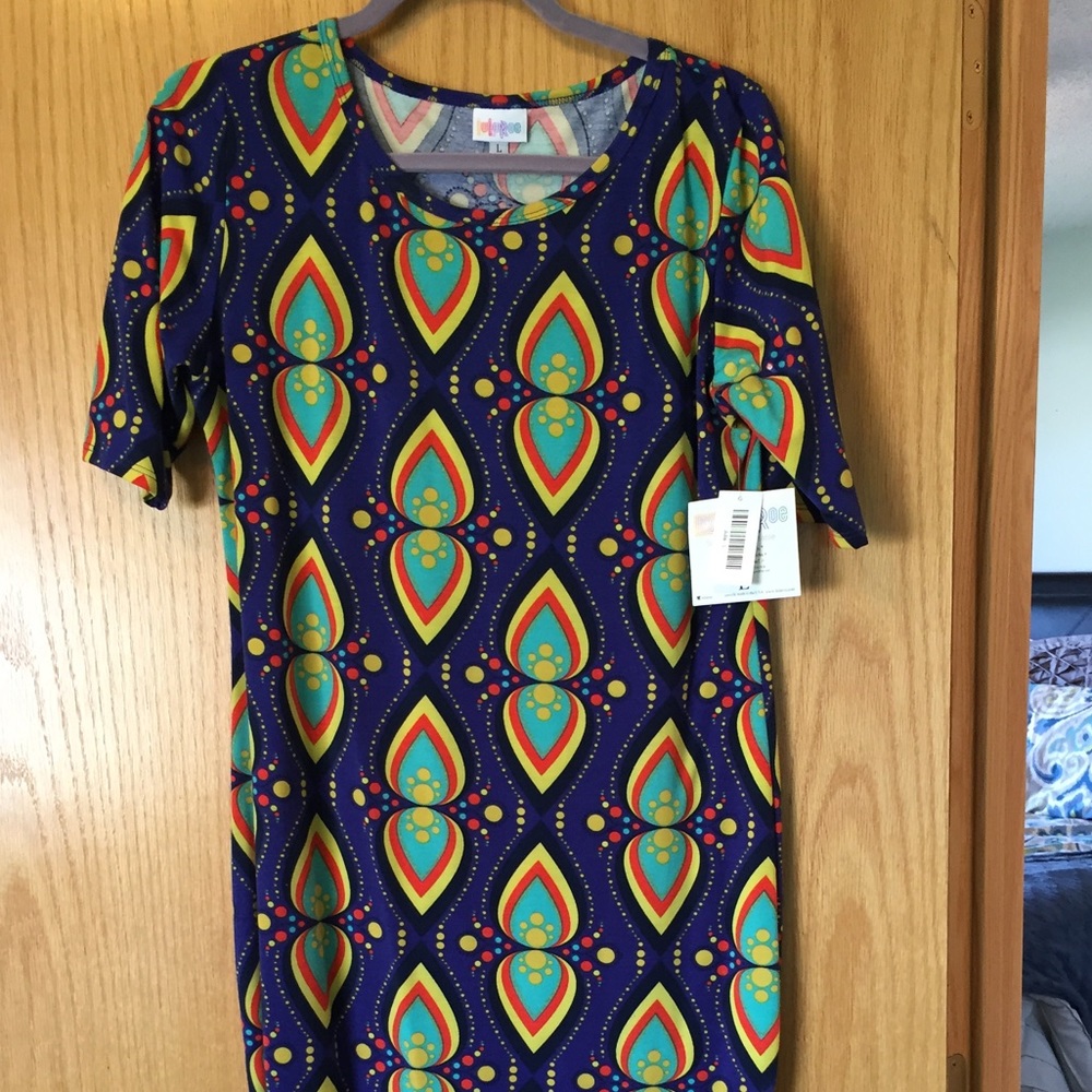 Large bnwt Julia